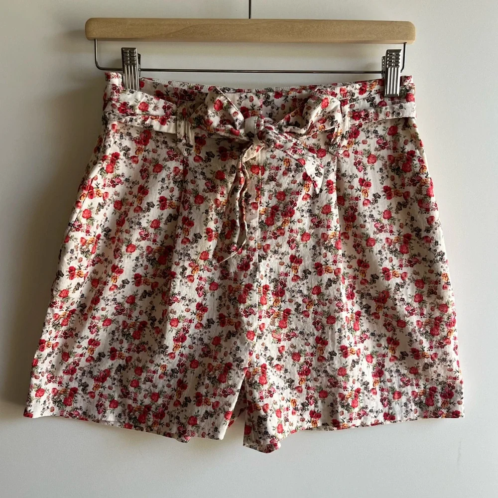 Sezane Lucas Short Fleurs Roses Fond Ecru 6 - Picture 5 of 10